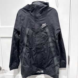 Boys Nike Raincoat
